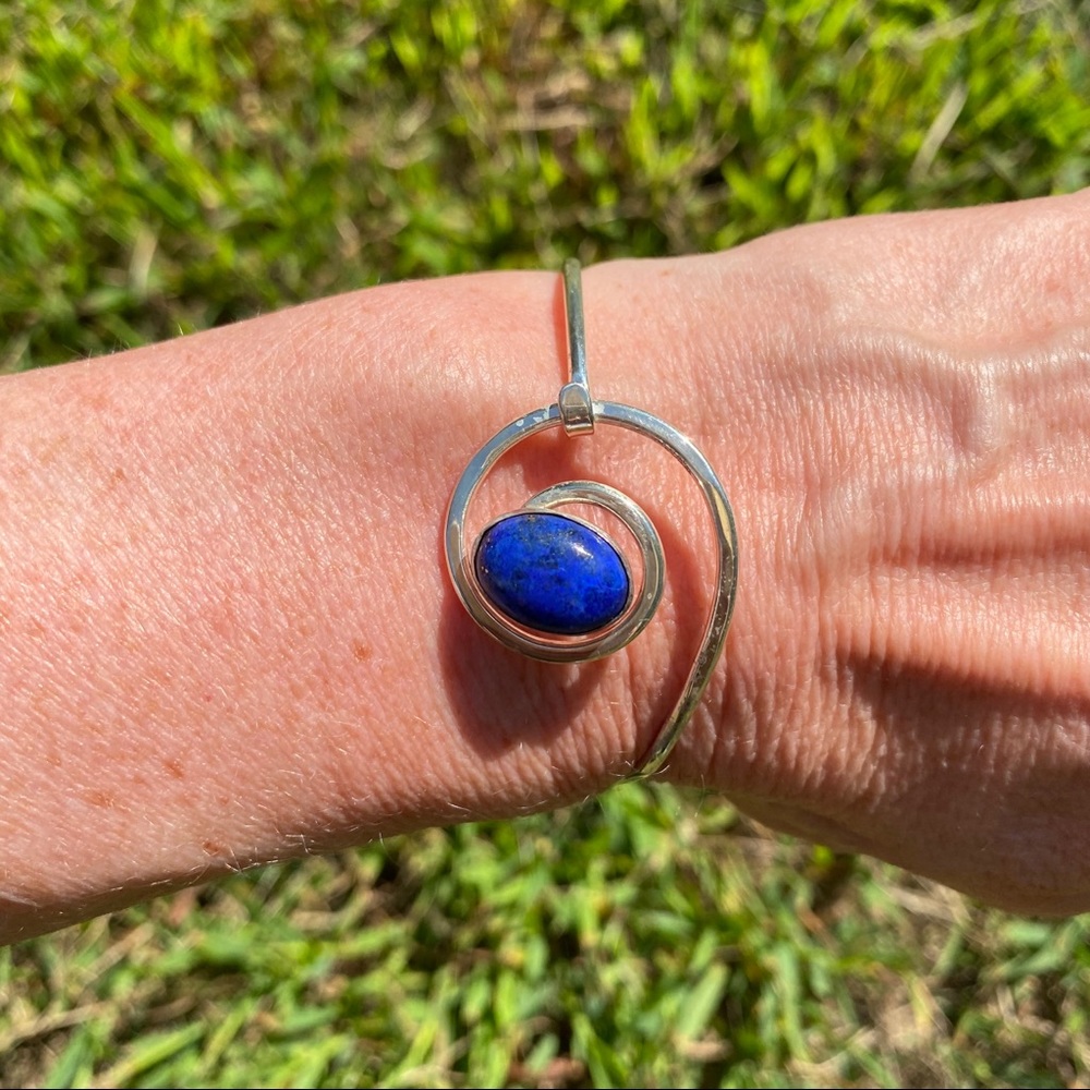 BRACELET SILVER SWIRL STERLING LAPIS BLUE OVAL STONE 10.1g
